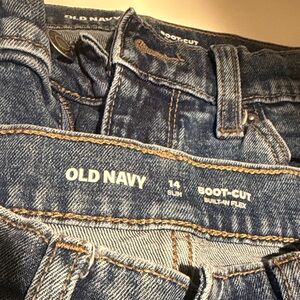 Old Navy Boy’s Size 14 Slim Bootcut Jeans (2)
